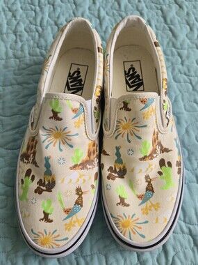 Vans "Get on Outdoors" Marshmallow Unisex Slip Ons, 8/9.5